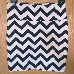 Chevron skirt